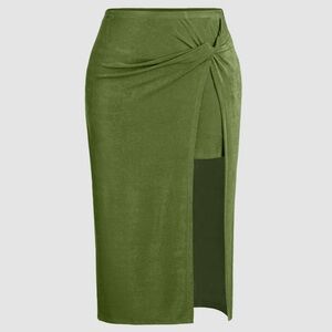 Green skirt with slit